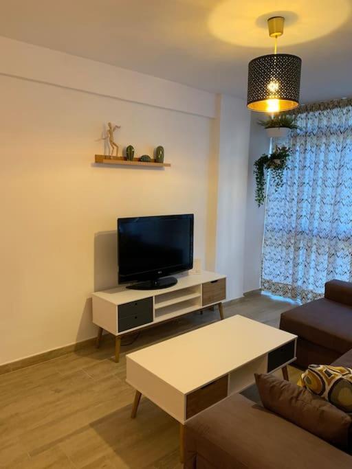 Ideal Apartamento En El Barrio De Las Delicias มาลากา ภายนอก รูปภาพ